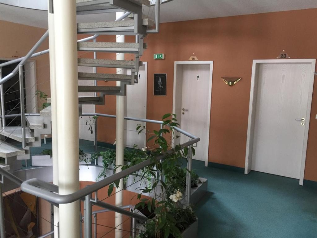 Altstadthotel An Der Werra Meiningen Exterior foto